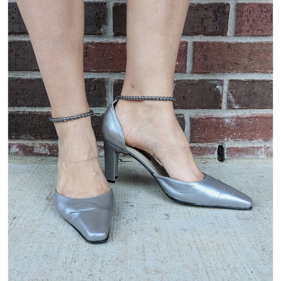 size 8.5 vintage y2k SILVER Beaded Ankle Strap FUTURISTIC HEELS square toe - Picture 6 of 10